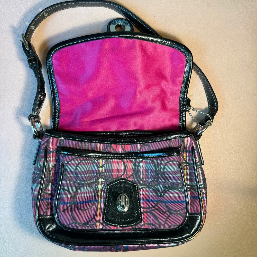 Coach Plaid Signature Turnlock Shoulder Bag Pink Purple Black Small Purse - Picture 8 of 12